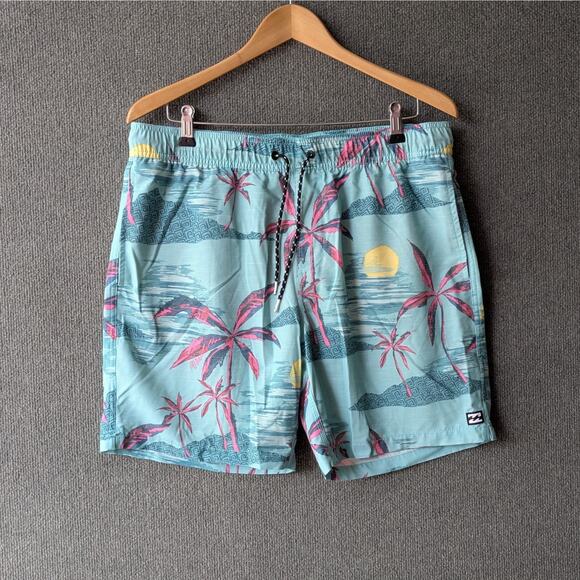 Billabong Swim Trunk Shorts Mens Large Sundays Layback Palm Teal Tropical Island - Picture 1 of 12